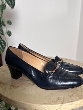 Vintage 70s horse bit detail ballet flats Gucci kitten heels Size 6